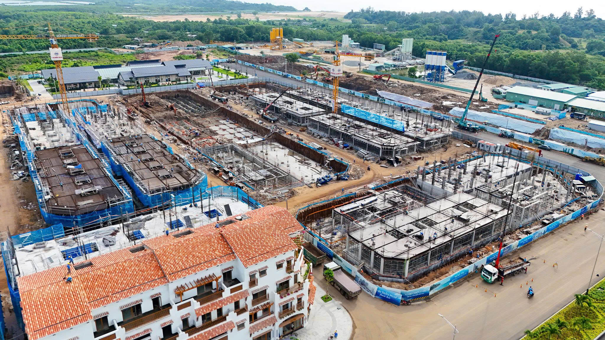 Tiến độ nhà mẫu Blanca City 10